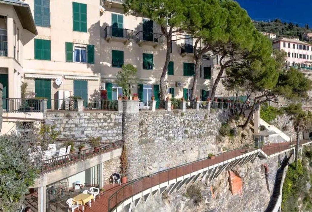 Pieve Ligure A Picco Sul Mare Con Piscina Villa Regina 外观 照片