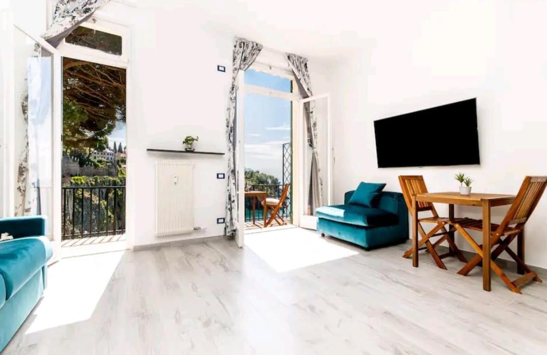Pieve Ligure A Picco Sul Mare Con Piscina Villa Regina 外观 照片